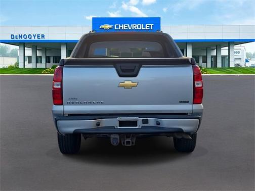 2011 Chevrolet Avalanche 1500 LS