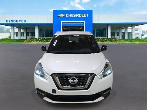 2019 Nissan Kicks SR