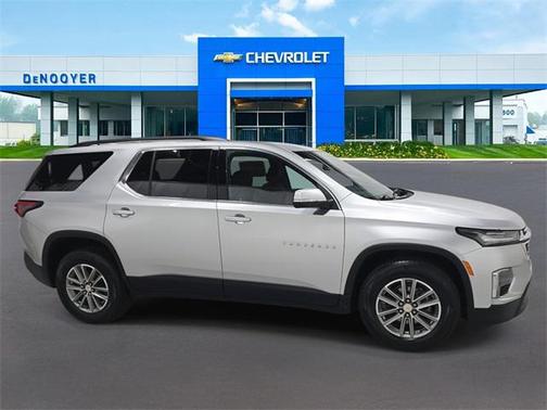 2022 Chevrolet Traverse LT Cloth