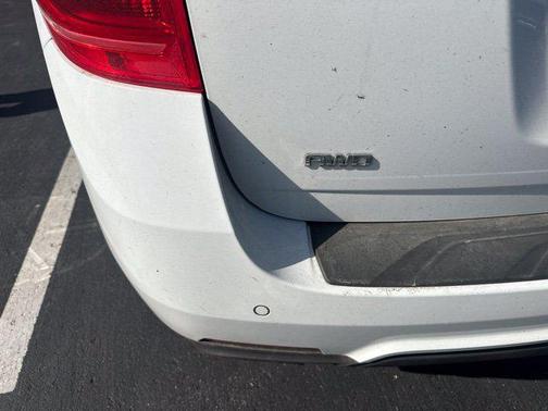 Summit White 2016 Chevrolet Equinox LT