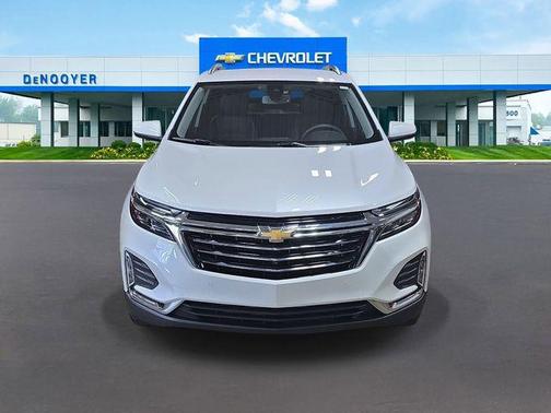 Iridescent Pearl Tricoat 2024 Chevrolet Equinox Premier w/1LZ