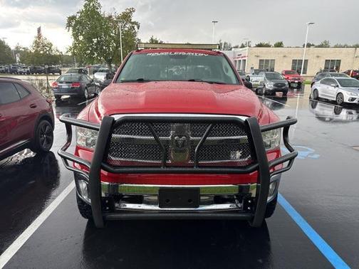 2018 RAM 1500 SLT