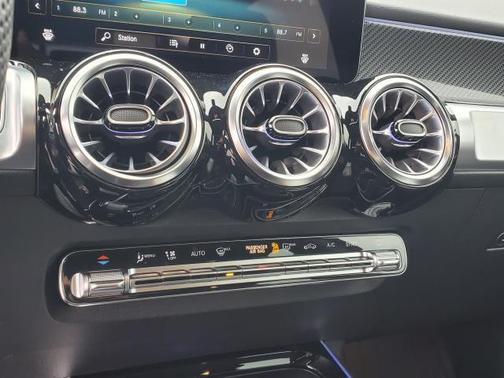 2023 Mercedes-Benz AMG GLB 35 4MATIC