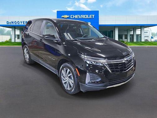 Mosaic Black Metallic 2024 Chevrolet Equinox 1LT