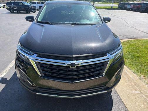Mosaic Black Metallic 2024 Chevrolet Equinox 1LT