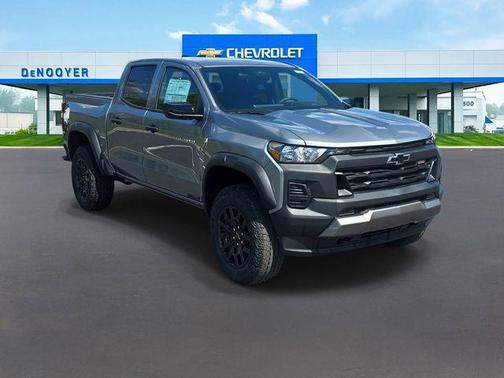 Sterling Gray Metallic 2026 Chevrolet Colorado Trail Boss