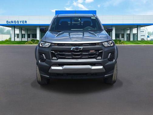 Sterling Gray Metallic 2026 Chevrolet Colorado Trail Boss