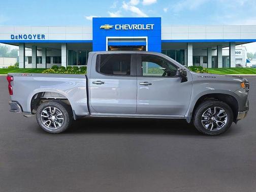 Sterling Gray Metallic 2024 Chevrolet Silverado 1500 LT