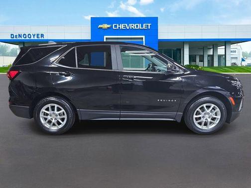 Mosaic Black Metallic 2024 Chevrolet Equinox 1LT