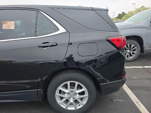 Mosaic Black Metallic 2024 Chevrolet Equinox 1LT