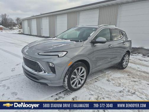 2024 Buick Encore GX Avenir