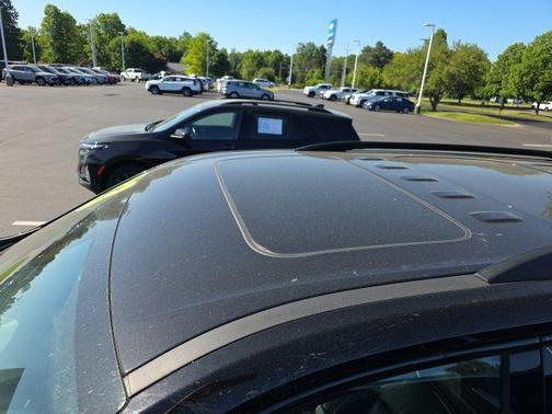 Mosaic Black Metallic 2023 Chevrolet Traverse Premier