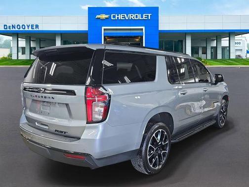2024 Chevrolet Suburban RST