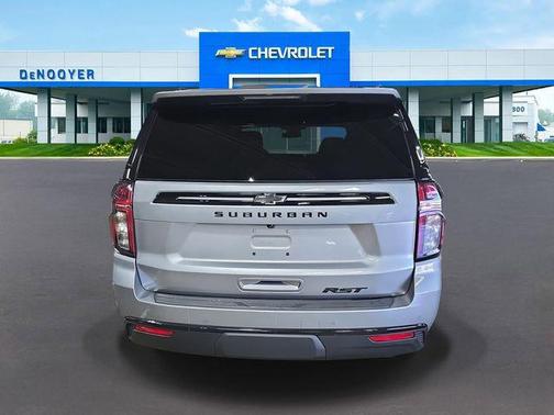 2024 Chevrolet Suburban RST