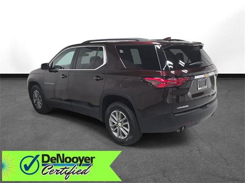 2022 Chevrolet Traverse LT Cloth