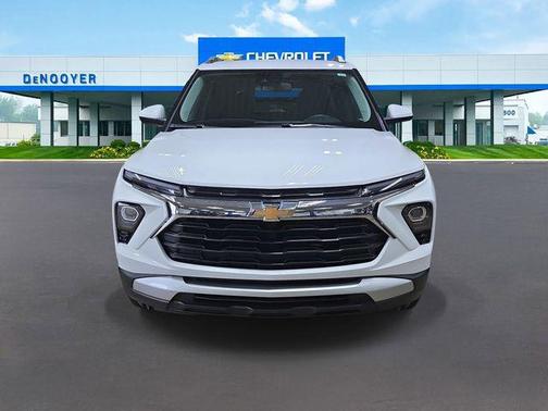 Summit White 2025 Chevrolet Trailblazer LT