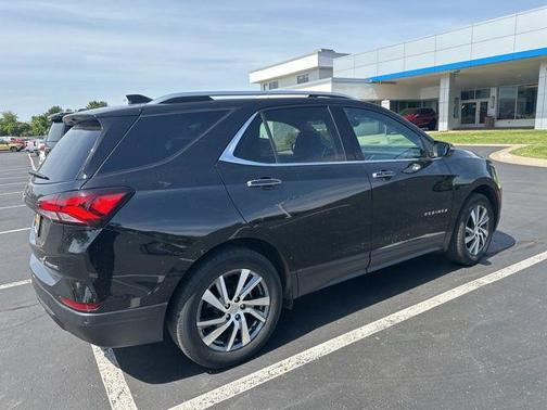 Mosaic Black Metallic 2024 Chevrolet Equinox Premier w/1LZ