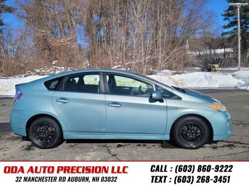 2013 Toyota Prius Three