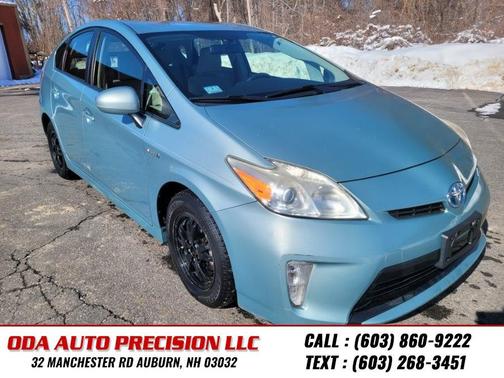 2013 Toyota Prius Three
