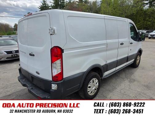 Oxford White 2015 Ford Transit-250 Base