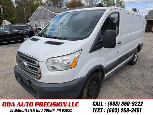 Oxford White 2015 Ford Transit-250 Base