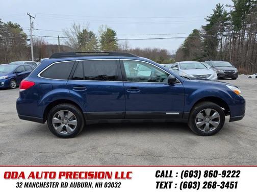 blue 2010 Subaru Outback 2.5 i Premium
