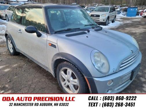 2006 MINI Cooper Base