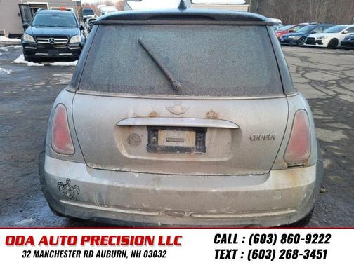 2006 MINI Cooper Base