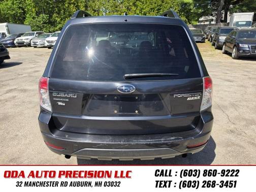 grey 2010 Subaru Forester 2.5 X