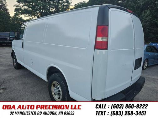 Summit White 2015 Chevrolet Express 2500 Work Van