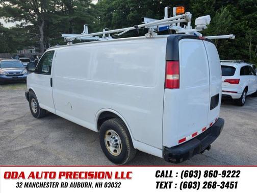 Summit White 2015 Chevrolet Express 2500 Work Van