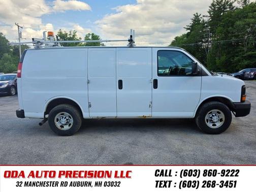 Summit White 2015 Chevrolet Express 2500 Work Van