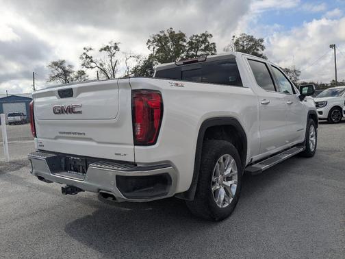 2022 GMC Sierra 1500 Limited SLT