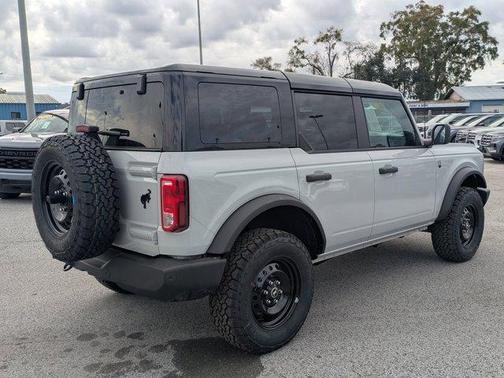Avalanche Gray 2026 Ford Bronco Big Bend
