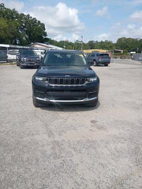 Midnight Sky 2023 Jeep Grand Cherokee L Limited