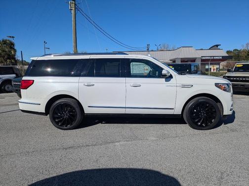 2021 Lincoln Navigator L Reserve