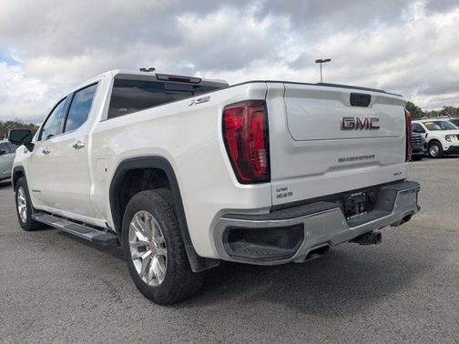 White Frost Tri-Coat 2022 GMC Sierra 1500 Limited SLT