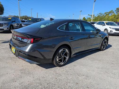 2025 Hyundai SONATA SEL Convenience