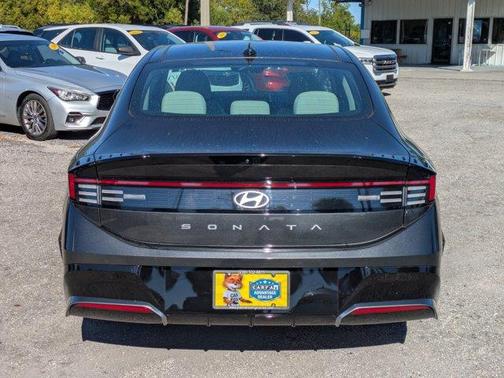 2025 Hyundai SONATA SEL Convenience