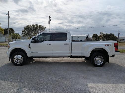 Star White 2021 Ford F-450 LIMITED