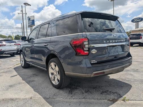 2022 Ford Expedition King Ranch