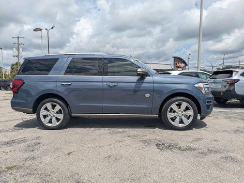2022 Ford Expedition King Ranch