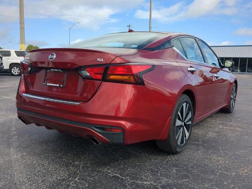 2022 Nissan Altima 2.5 SL