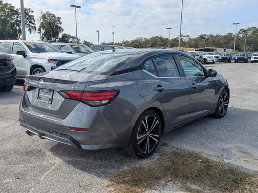 2021 Nissan Sentra SR