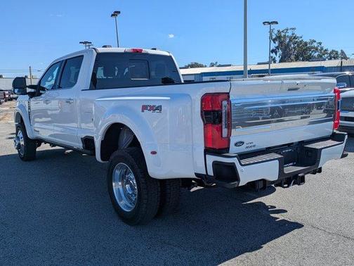 2026 Ford F-450 Platinum