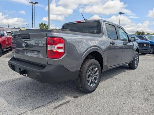 Carbonized Gray Metallic 2026 Ford Maverick XLT