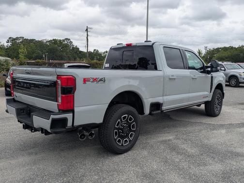 Avalanche 2026 Ford F-250 Platinum