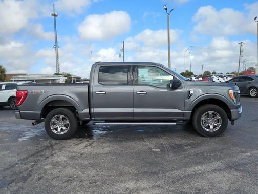 Carbonized Gray Metallic 2023 Ford F-150 XLT