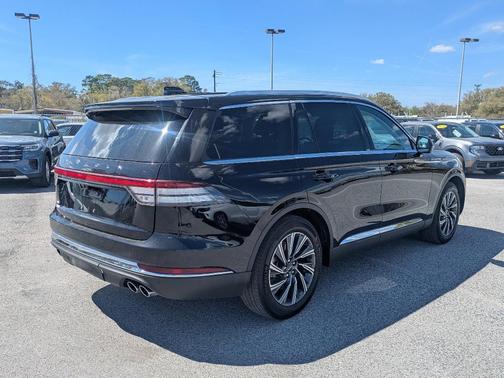 2025 Lincoln Aviator Livery