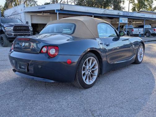 2005 BMW Z4 2.5i Roadster